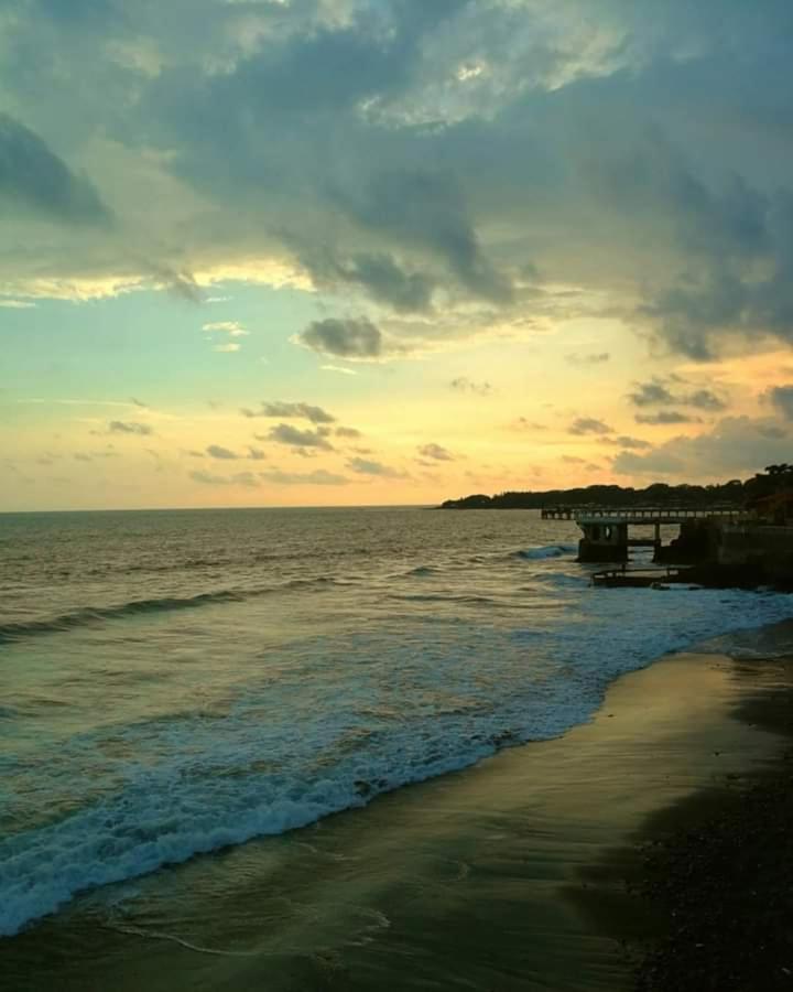 Playa El Obispo F La Libertad Playa El Obispoアパートメント エクステリア 写真